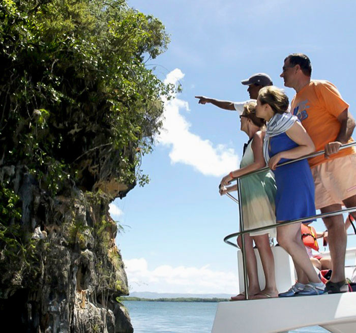 SAMANA Los Haitises & Cayo Levantado